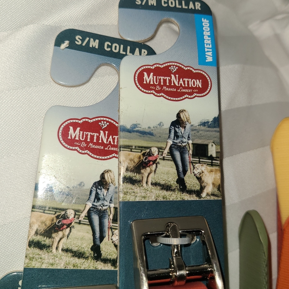 4-NWT Size S/M Mutt Nation Dog Collars - Picture 2 of 3